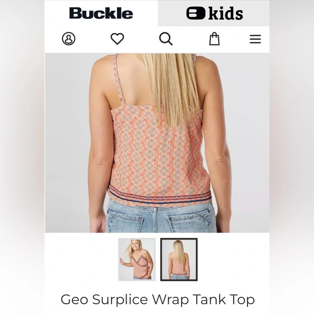 Buckle Miss Me Geo Surplice embroidered wrap  peach & navy tank top - Picture 4 of 15
